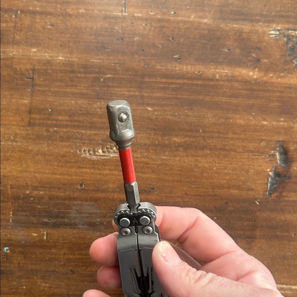 Sog Power Pint Multi-Tool - Picture 9 of 9